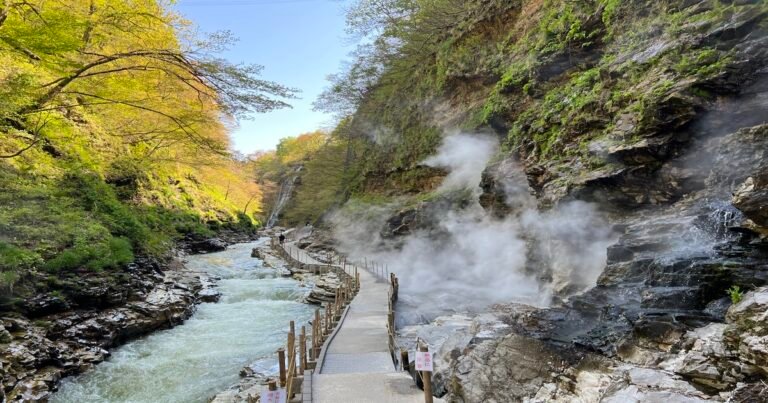 Kawarage Onsen, Japan