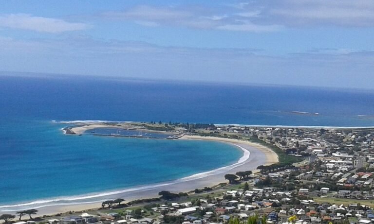 Mariner’s Beach Hot Springs, Australia