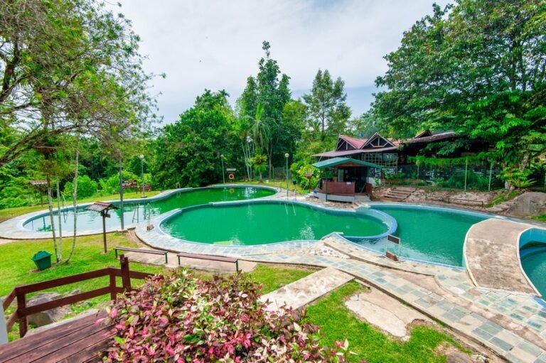Poring Hot Springs, Malaysia